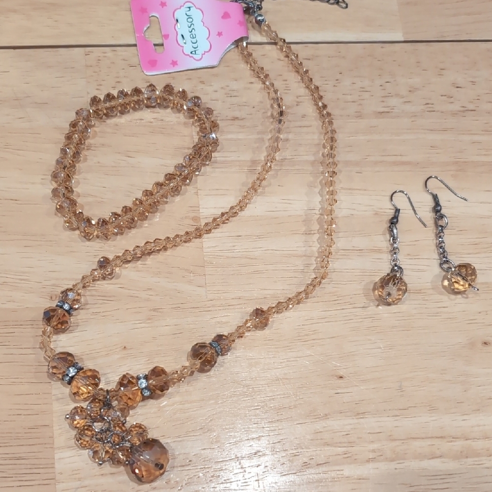 Gold Jewelry Set